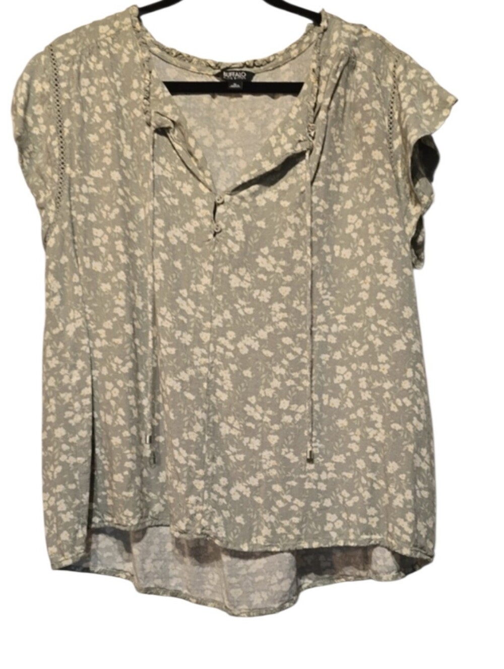 Buffalo David Bitton Light Sage Floral Tie-Neck Cap Sleeve Top